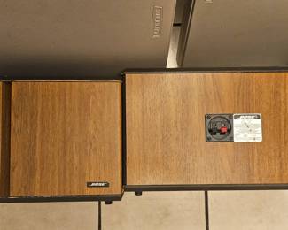 Front and back view of 
Bose speakers
