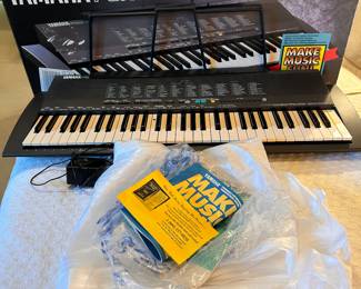 YAMAHA NEW IN BOX electric keyboard