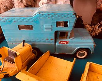 Vintage Buddy L pickup truck W/ camper 1960s