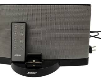 Bose Speaker With Remote 