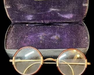 Vintage Round Wire Rim EyeglassesCase 