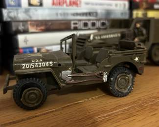 Vintage Military Vehicles 