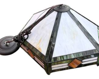 Tiffany Style Stained Glass Pendant Lamp 