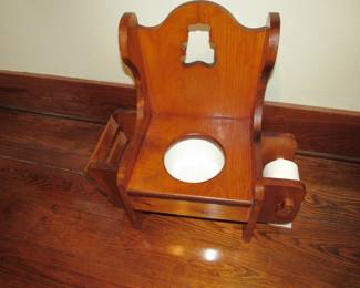 Pine child's potty seat
