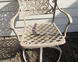 Extra cast aluminum rocker/swivel chair