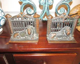 Vintage lion bookends