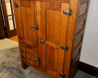 Antique Royal Icebox