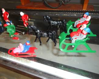 1947 "One Horse Open Sleigh" set by Barclay or Manoil cast metal