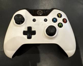 RARE Xbox One "I Made This Launch Team 2013" Edition