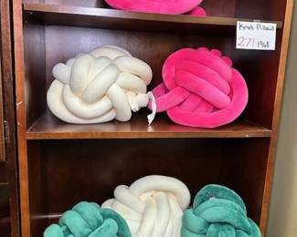 Knot Pillows