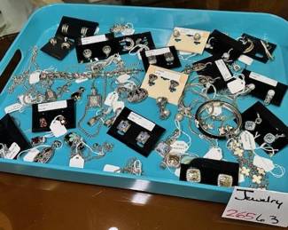 Jewelry lot 