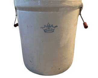 Robinson Ransbottom Crown 6 Gallon Stoneware Crock with Lid and Handles