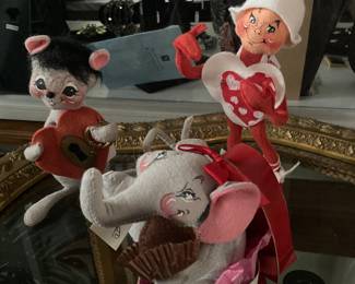 Annalee Valentine dolls