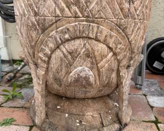 Hand-Carved Solid Wood Pedestal Planter
Vintage imported decorative jardinière
Approx. 19” H x 19” W
Natural aged patina