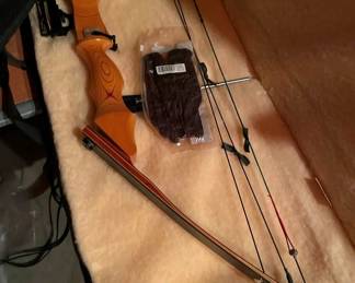 several compound bows in this sale