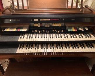 Hammond Rhythm II electric organ
Working 