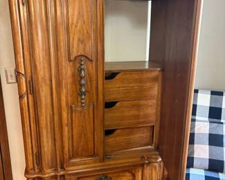 Armoire