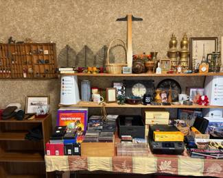 clocks, CDs, Records, decor