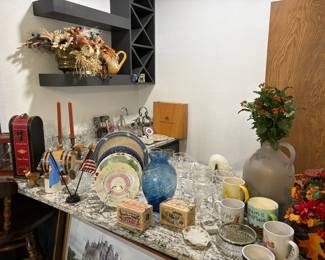 decorative plates, vases, cups, bar ware, floral