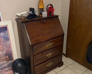 drop leaf desk