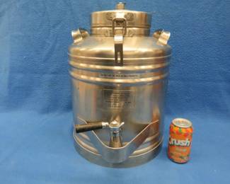 Lot 161. Thermal jug used by the US Navy. Well constructed.