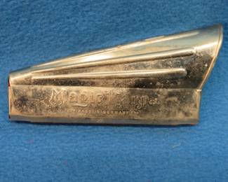 Lot 155. Unknown maker resonator harp with poor sound.