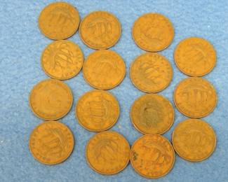 Lot 85. 15 George VI U.K. Half Pennies from the 1940s