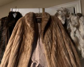 Koslow's Furs fur coat