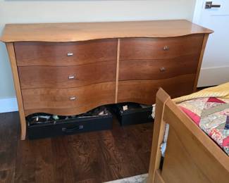 Dresser, part of 4 piece Bedroom set