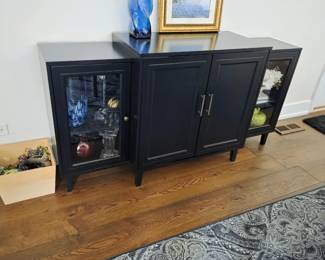 Black Buffet - like new