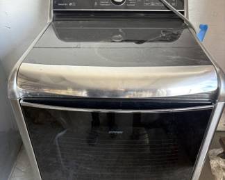 LG Sensor Dry Stainless Dryer w/ Steam Cycle