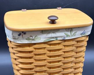 Longaberger Hand Woven Basket w/ Hinged Lid