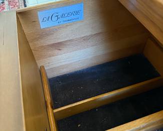 La Galerie by Thomasville sideboard cabinet