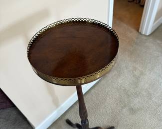 Baker Furniture mahogany plant stand