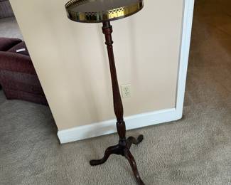 Baker furniture mahogany plant stand