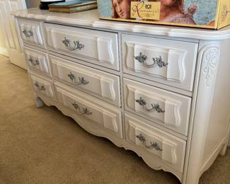 Dixie Furniture Cabaret Nine Drawer Dresser