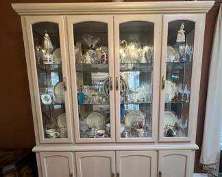 Large furniture available for presale.  Please text Sara at 407-448-3093.  