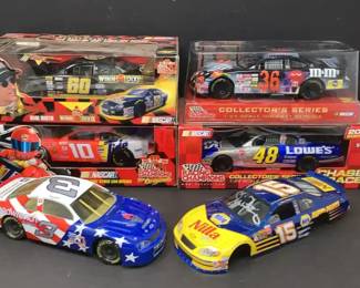 6 DIECAST CARS