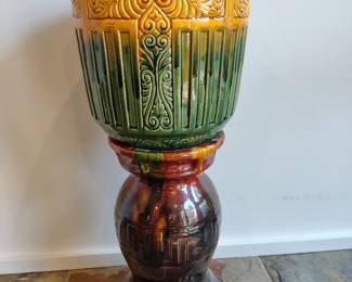 Monumental majolica jardinier 