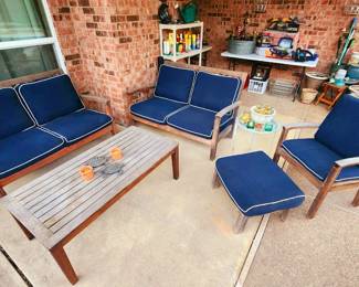 GLOSTER Patio Set