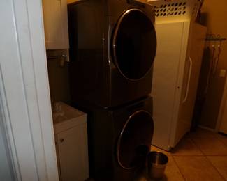 Whirlpool Stackable Washer and Dryer.