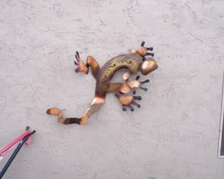 Large metal lizard wall art. 