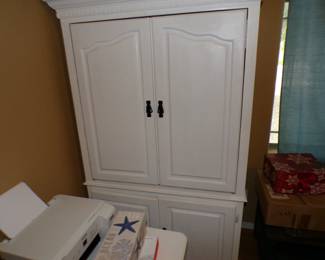 Armoire