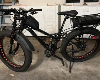 Custom Jeep Electric (Bafang Mid-Drive Conversion) Fat Tire Full Suspension Mountain Bike - (NOTE: For Parts - Needs Work)