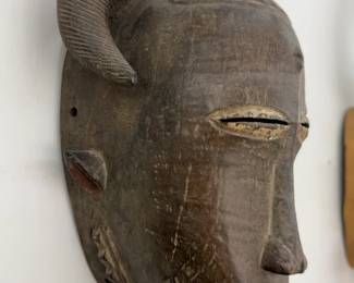 Ceremonial Mask from Mali (Guinea Coast) - 12” Mid-20th Century Tribal Handmade Mask with Horns