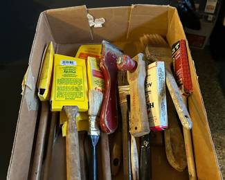 PAINT BRUSHES