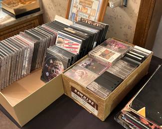 DVD'S, CD'S, CASSETTES, & LP'S