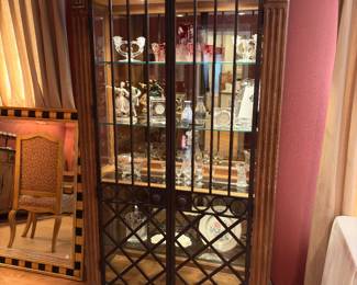 Drexel lighted China cabinet