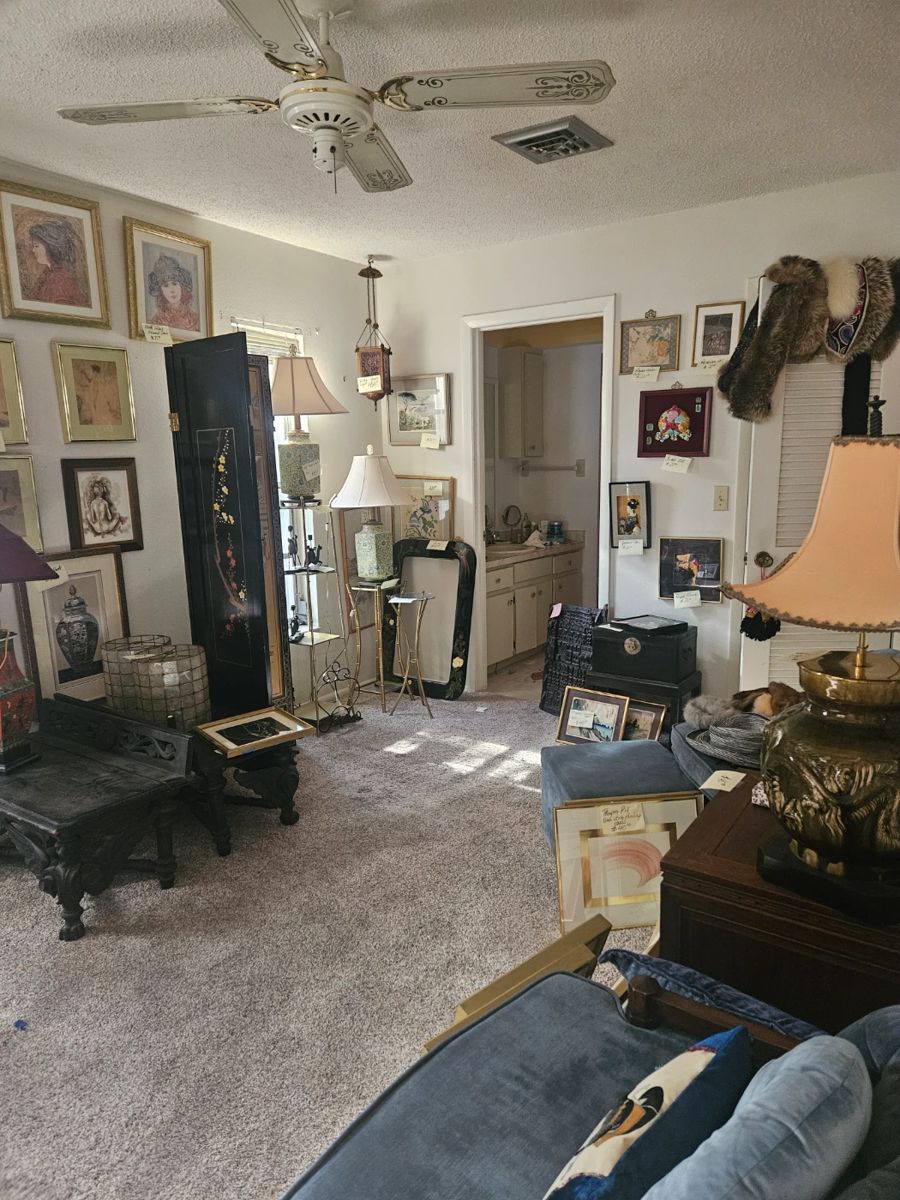 Lots of art work mid-century modern