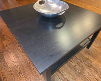 Cocktail table
